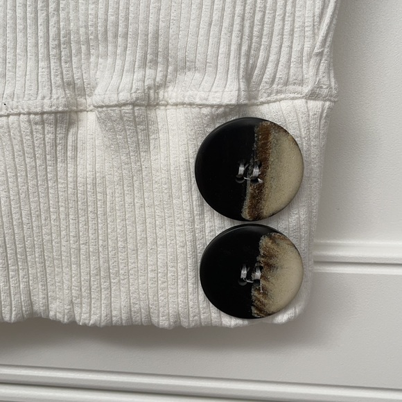 Zara Knit Crop Top with Buttons - Picture 3 of 5